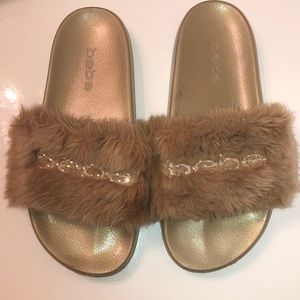 Bebe slides
